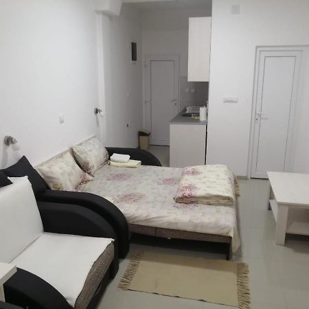 Apartment Maka 3 Сокобаня Экстерьер фото